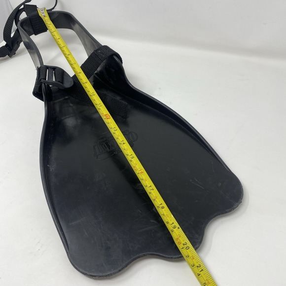 Outcast Sporting Gear Float Tube Kick Fins 20"x9" Black Adjustable Straps - Picture 6 of 9